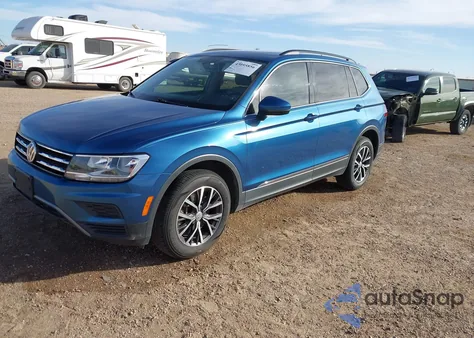 2020 Volkswagen Tiguan 2.0T Se/2.0T Se R-Line Black/2.0T Sel из США, поврежденный, VIN 3VV2B7AX0LM137367